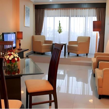 Danau Toba Hotel International Medan Dış mekan fotoğraf