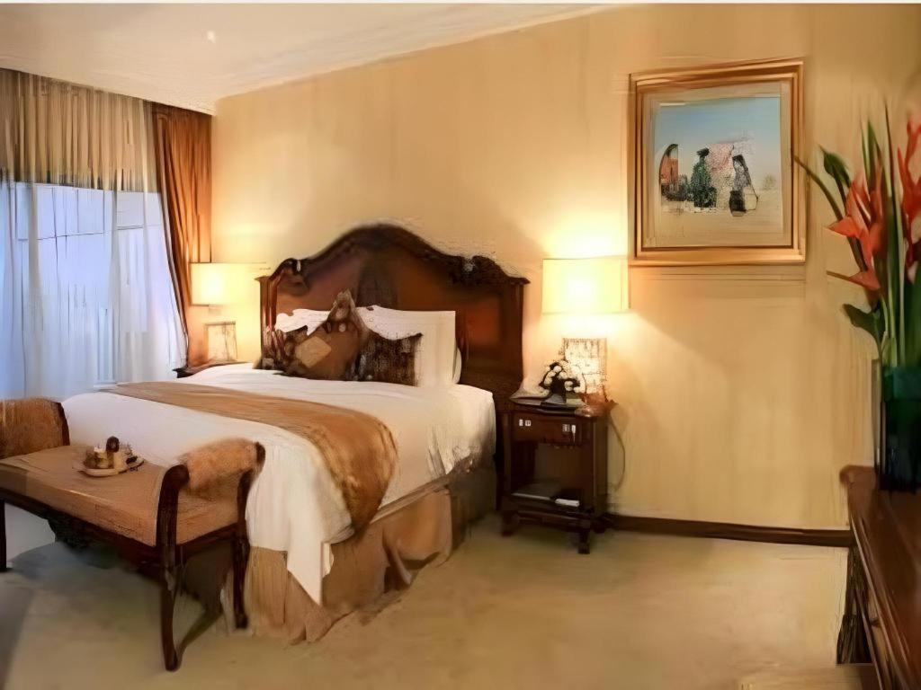 Danau Toba Hotel International Medan Dış mekan fotoğraf